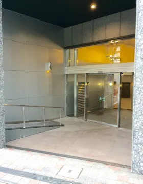 花井ビルの外観