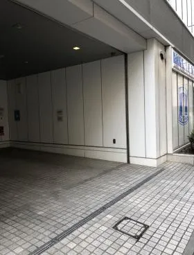 RASA日本橋ビルの外観
