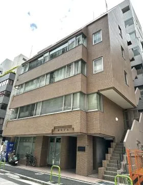 松木ビルの外観