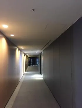 東急キャピトルタワーの外観