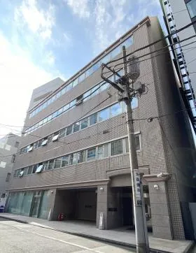 共同岩本町2丁目ビルの外観
