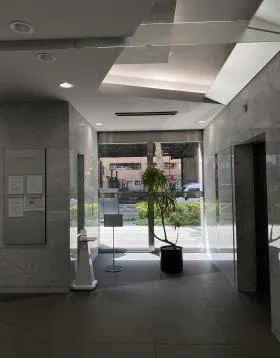 岩本町東洋ビルの外観