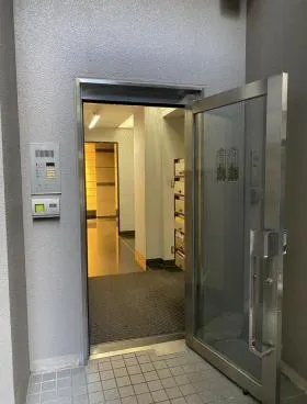 NMF神田岩本町ビルの外観