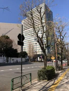 九段サウスサイドスクエア(旧Daiwa九段)ビルの外観