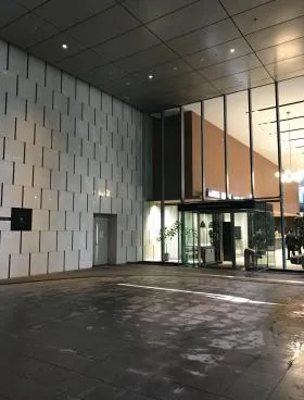 麹町大通りビルの外観