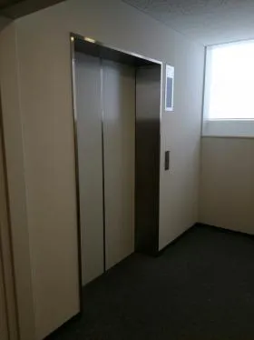 麹町ダイヤモンドビルの外観