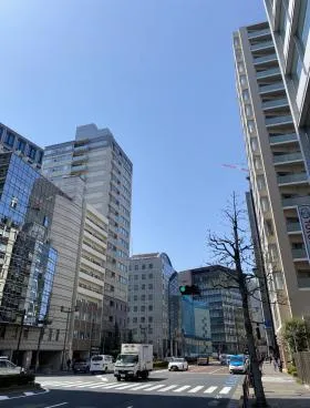麹町ミッドスクエア(旧:麹町4丁目共同ビル)の外観