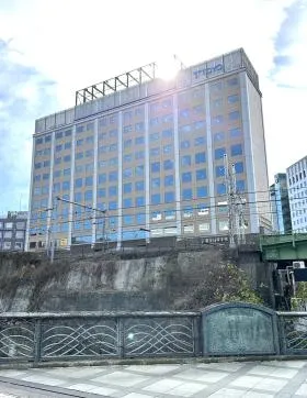 東洋ビルの外観