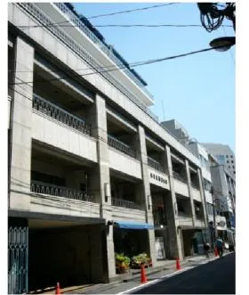 水道橋西口会館ビルの外観