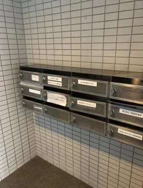 東麻布アネックスビルの外観