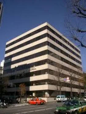 三番町渡辺(旧渡辺)ビルの外観