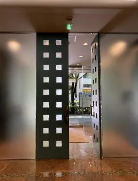 御成門センタービルの外観