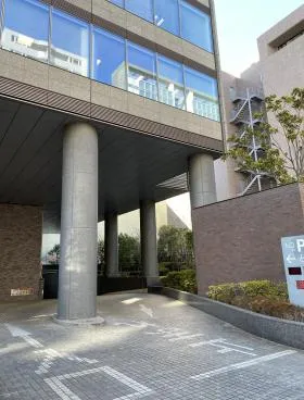 ラ・メール三番町ビルの外観