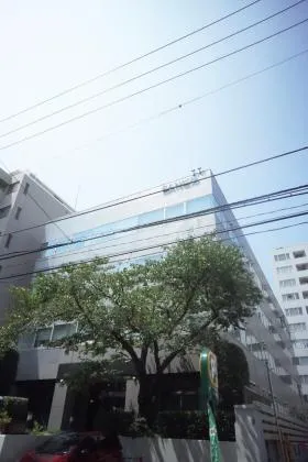 BANビルの外観