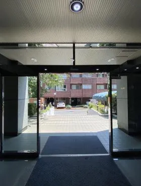 BANビルの外観