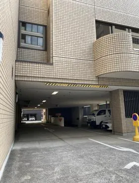 島津ビルの外観