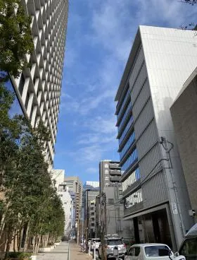 島津ビルの外観