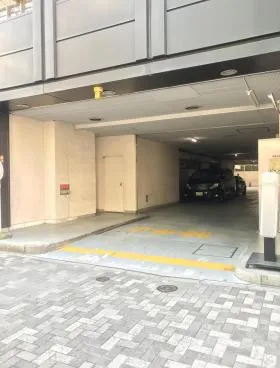 OPビルの外観