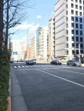 OPビルの外観