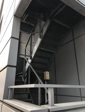 新橋六丁目ビルの外観