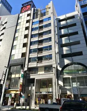 銀座UKビルの外観