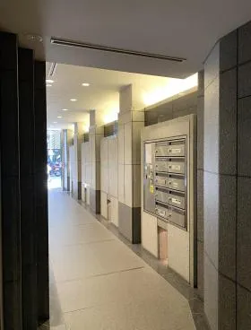 銀座UKビルの外観