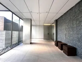 PMO田町Ⅲビルの外観