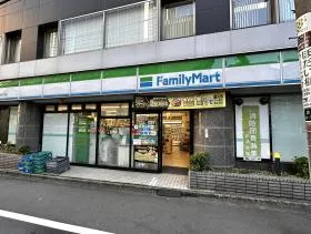 ファミリーマート
