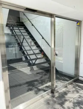 代官山ハウスアネックスビルの外観