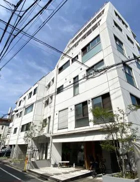 代官山ハウスアネックスビルの外観