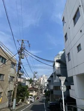 代官山ハウスアネックスビルの外観