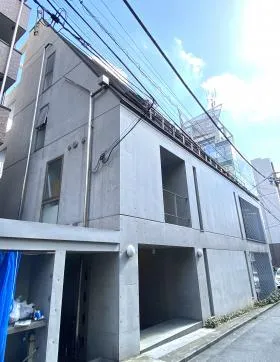 TWIZA代々木ビルの外観