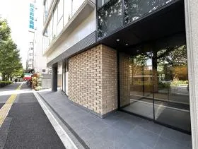 Verdex神宮北参道(旧神宮北参道PREX)ビルの外観