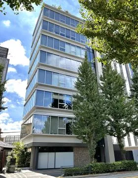 Verdex神宮北参道(旧神宮北参道PREX)ビルの外観