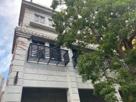 西麻布ビルの外観