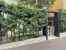 西麻布ビルの外観