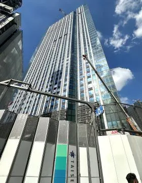 赤坂トラストタワー(東京ワールドゲート赤坂)の外観