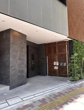 CIRCLES西新宿の外観