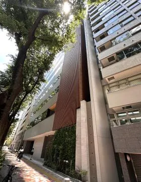 CIRCLES西新宿の外観