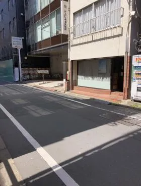 財津ビルの外観