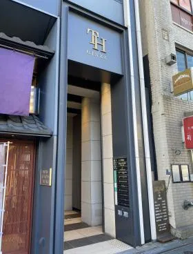 TH銀座ビルの外観