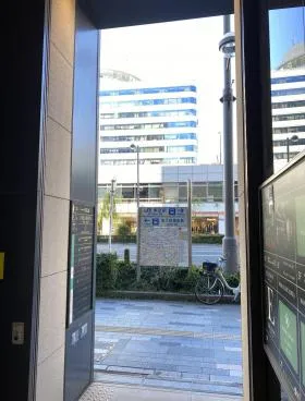 TH銀座ビルの外観
