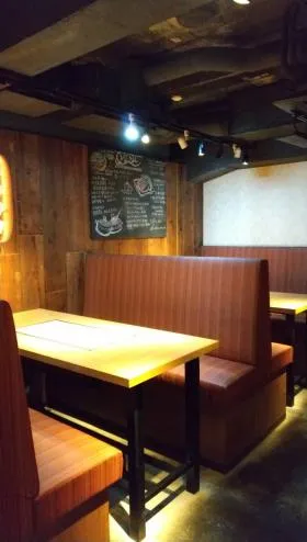 寿司常会館の外観