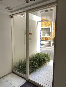 日本橋吉橋ビルの外観