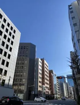 明治安田損害保険ビルの外観