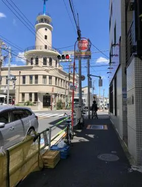 T323プレイスビルの外観