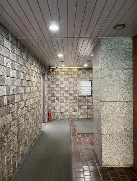 お茶の水中央ビルの外観