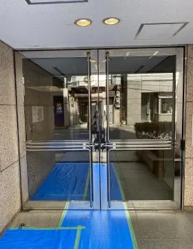 千切屋東京ビルの外観