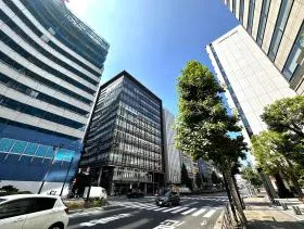 麹町弘済ビルディングの外観