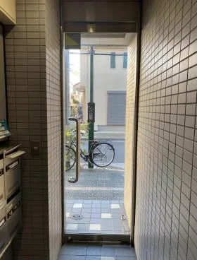 小崎ビルの外観